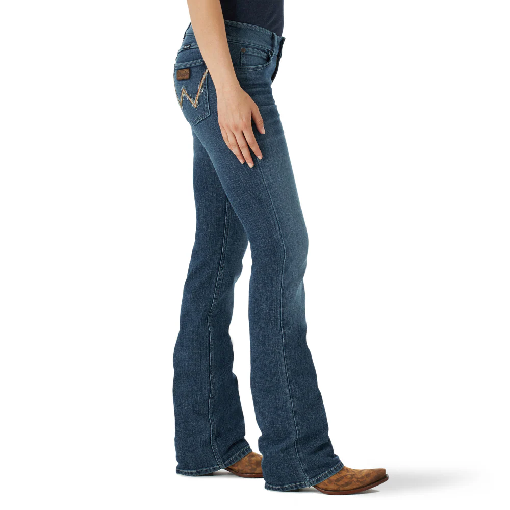 Wrangler Womens Retro Mae Bootcut Jean 34 inch Leg - Image 3
